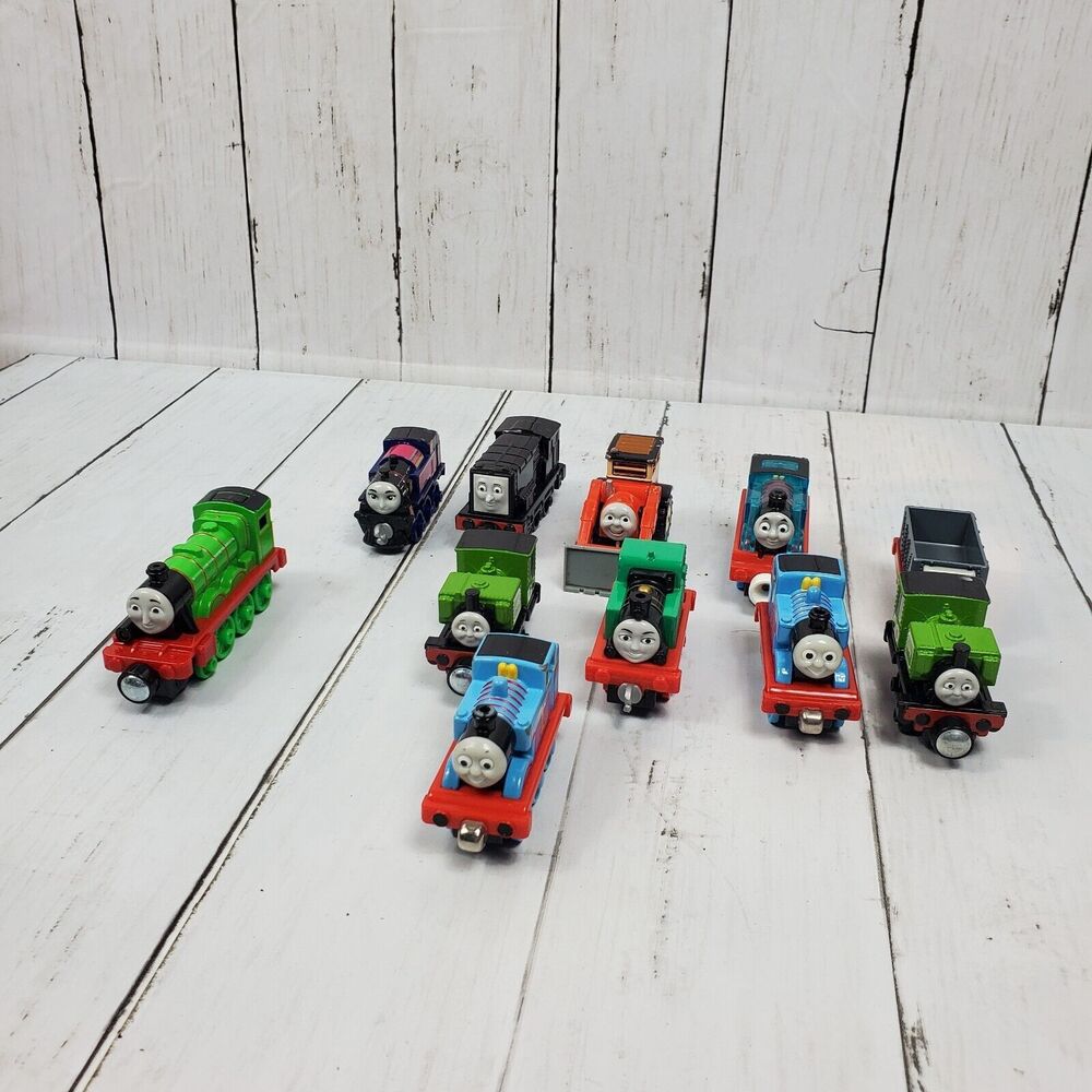 Thomas & Friends Mixed Lot Set of 10 Toy Trains Magnetic and Plastic Toddler Toy